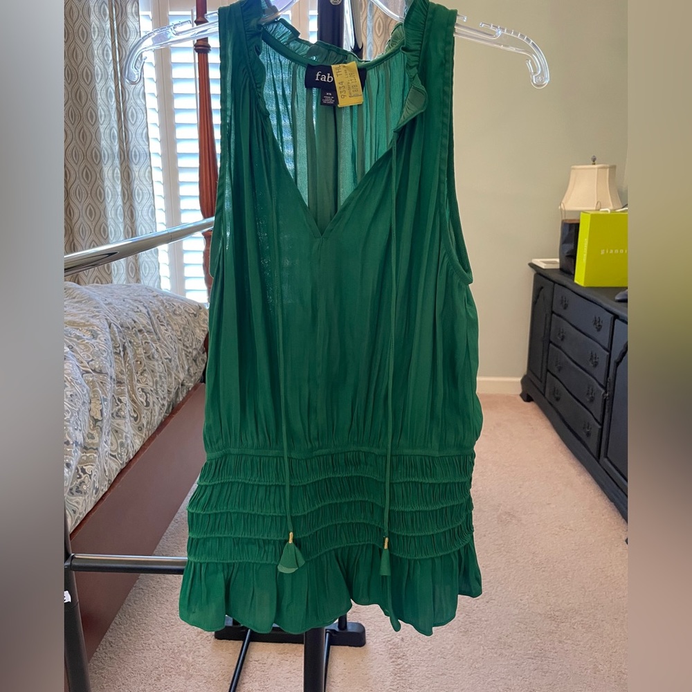 Fabrík Emerald Top